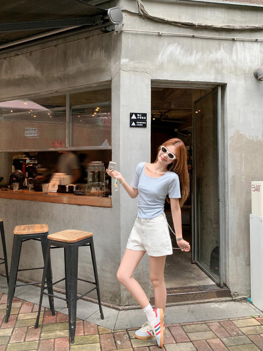 <曾小咸推荐> 现货秒杀！微信超特价！3色褶皱正肩短袖T 日常89.99 立减40 秒杀49.99！ 商品图6