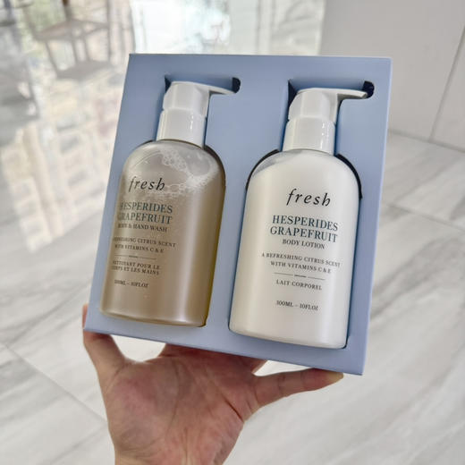 馥蕾诗fresh西柚身体乳沐浴露套装
身体乳300ml+沐浴露300ml 商品图1