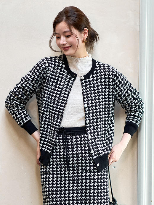 23区日系秋季通勤棉羊毛混纺格纹毛衣开衫小香风针织衫商场同款 商品图0