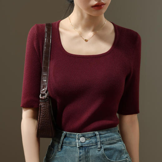 I5Q2577-LY安哥拉红针织打底衫女2025新款女装复古方领羊毛衫气质五分袖上衣 商品图2