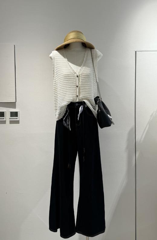 【门店同款】ENJOY秋季镂空V领针织背心 164194711 商品图2