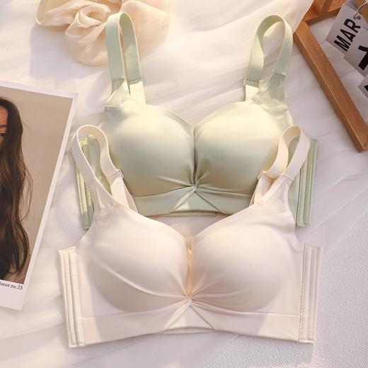 薄款无痕内衣女薄款大胸显小聚拢收副乳防下垂调整型无钢圈文胸罩 商品图0