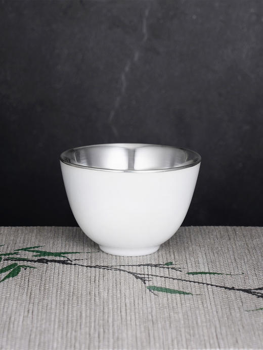 子佩集S990【金风拾趣】摆件【FP021】纯银茶具青花红枝茶杯纯银内胆景德镇手绘2508 商品图3