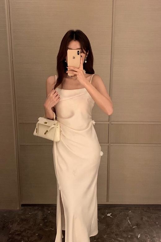 SIA SAYLOR 纯欲立体花朵吊带连衣裙 20458 商品图4