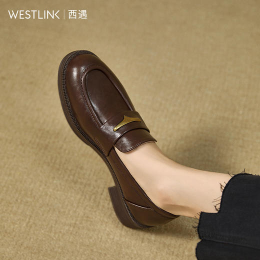 【限时秒杀】西遇厚底乐福鞋女新款秋季学院英伦海鸥超软单鞋一脚蹬小皮鞋V0057164 商品图2