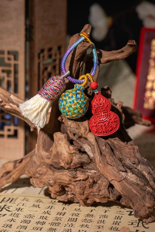 【朱砂 挂饰】包包配饰、钥匙配饰~高含量朱砂，求好运，“戴”好运，得好运！湖南湘西朱砂原石 商品图0