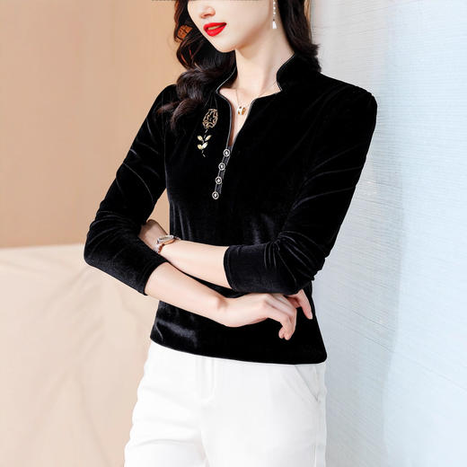 气质加绒打底衫女长袖2025秋冬新款性感V领修身金丝绒内搭小衫潮 商品图0