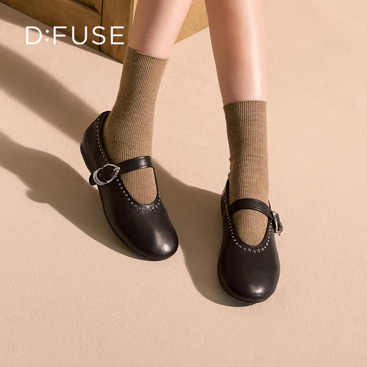 Dfuse迪芙斯2025秋季新款复古一字带奶奶鞋法式铆钉平底玛丽珍鞋休闲单鞋DFD3111029 商品图2