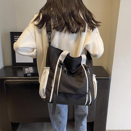 裁缝学苑AQ545大容量撞色帆布包包纸样女装新款单肩托特通勤包样板 商品图5