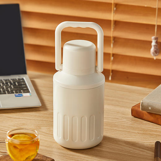 【食品级❗️316不锈钢提手保温壶】自由出行，随心选择吸管&盖饮，喝水更尽兴！冬季长效大容量保温杯便捷户外旅行水壶 商品图2