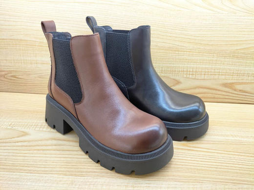 豪行正品2023秋冬新款23412656女短靴牛皮低跟时尚瘦瘦马丁靴单靴 商品图4