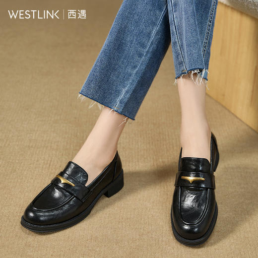 【限时秒杀】西遇厚底乐福鞋女新款秋季学院英伦海鸥超软单鞋一脚蹬小皮鞋V0057164 商品图1