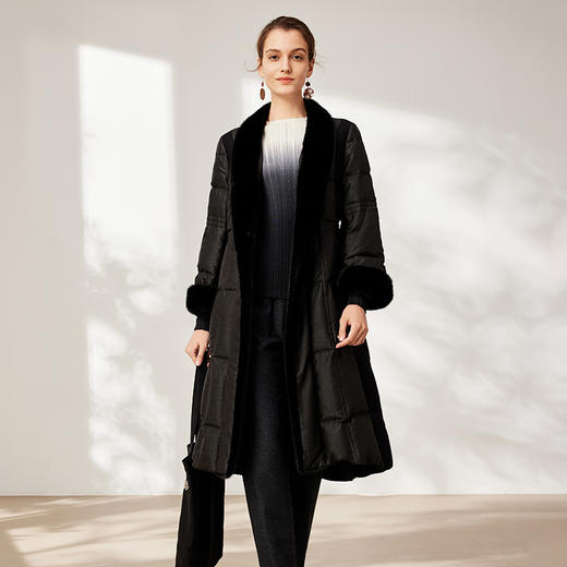 TANGY Collection天意2025冬季新品华章系列女士羽绒服L254000 商品图3