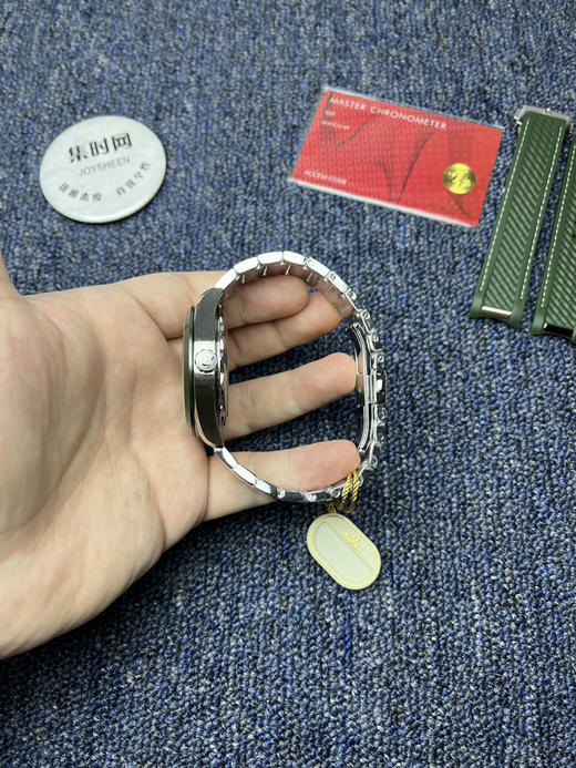新款 OMEGA 欧米茄 海马150米系列世界时 墨绿海马 男士机械腕表 商品图4