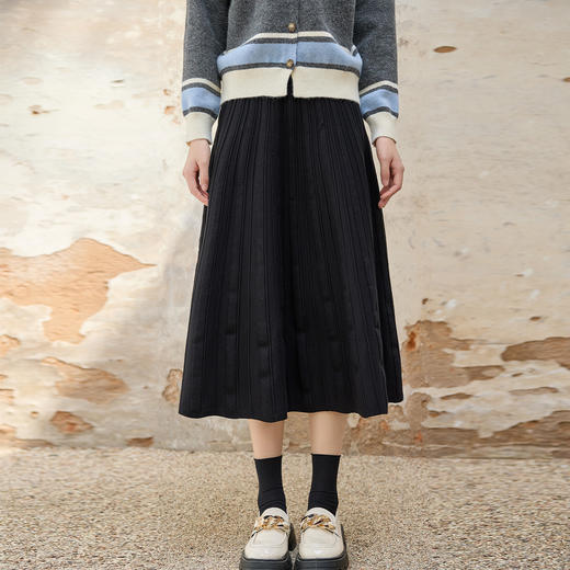 奢姿大码女装2025秋季时尚竖纹针织半身裙胖妹妹气质优雅显瘦裙子9853469906 商品图0