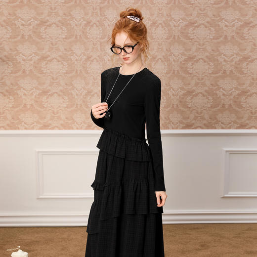 三彩独醒2025冬季新款拼接小黑裙荷叶边收腰A字裙长裙F 商品图3