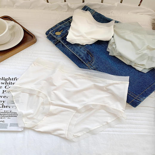 莫代尔 裸感无痕少女内裤桑蚕丝底裆高弹蕾丝腰头中腰包臀三角裤女 独立包装 商品图3