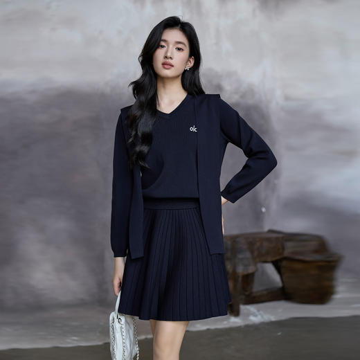 奢姿大码女装2025秋季减龄蝴蝶结海军领两件套胖妹妹时尚针织套装9853994275AB 商品图4