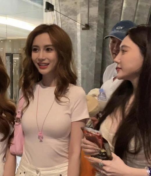 baby同款！ CH树脂十字架长链/锁骨链  四色 商品图2