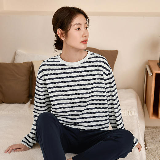 康妮雅情侣睡衣长袖长裤套头套装 商品图1