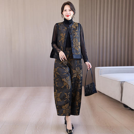 KQL422H8200 欧洲站2025秋季新款休闲百搭花苞阔腿裤女时尚洋气马甲两件套 商品图1