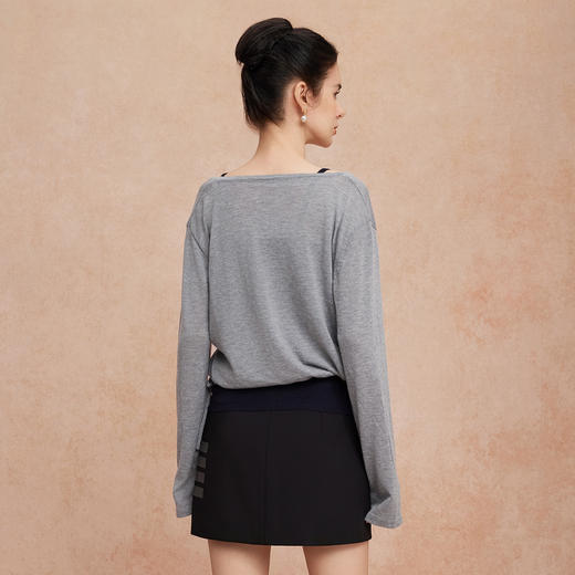 QG644斯尔丽25新款宽松慵懒短款时尚下摆抽绳+撞色背心真两件套上衣 商品图1