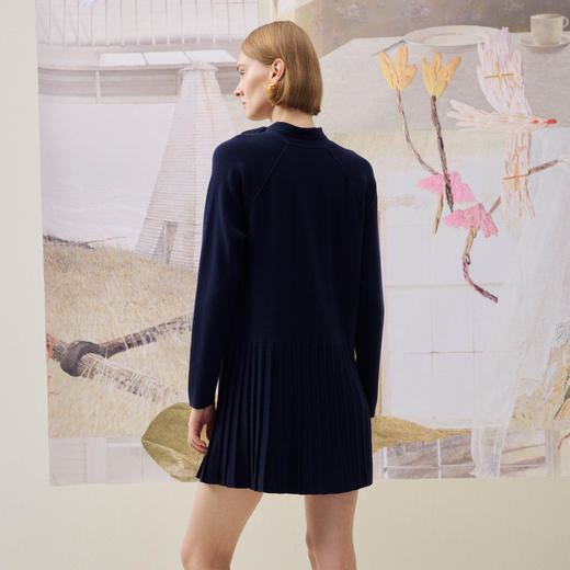 谜底针织连衣裙长袖2025年冬季新品学院风修身百褶裙女254MZ1874 商品图2