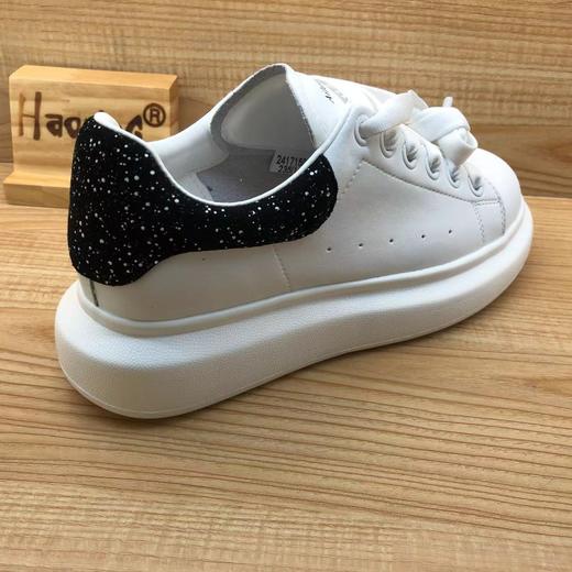 豪行2024年春季新品时尚休闲真皮简约小白麦昆鞋24171503 商品图3