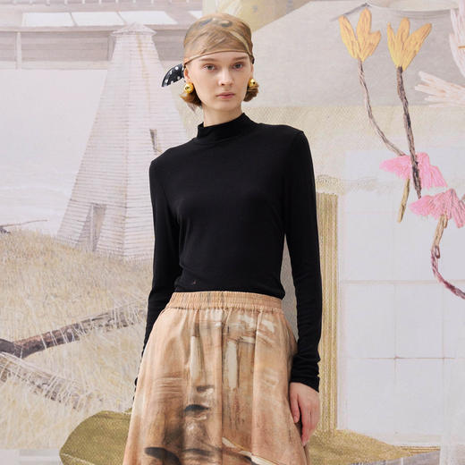 谜底紧身打底T恤长袖2025冬季新品亲肤弹力舒适半高领女254MT1453 商品图0