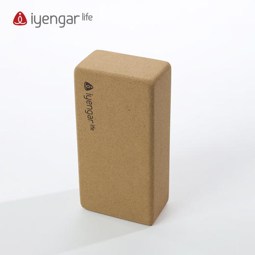 艾扬格 Life 软木瑜伽砖 防滑 吸汗轻巧便携 商品图2