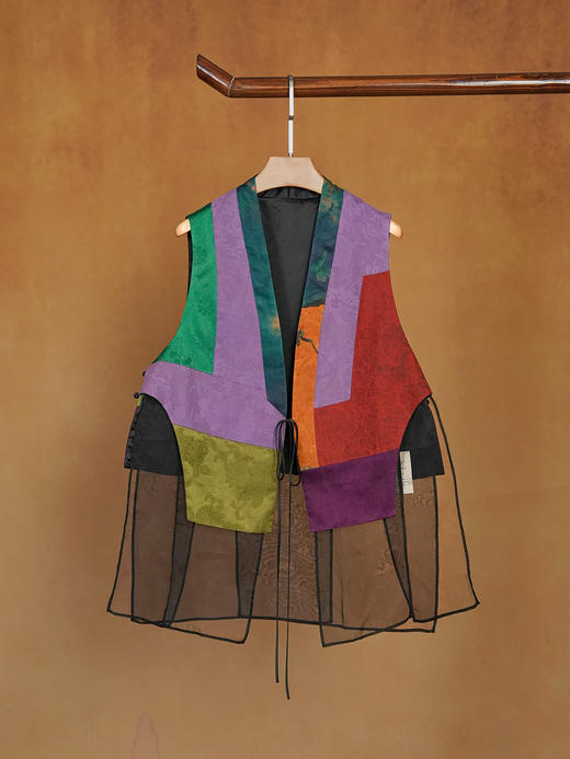 V251280马甲 商品图2