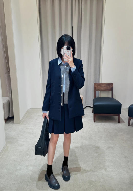 【高品质私服】【IC斜纹花呢中长大衣外套】合身版型 V领设计精准修饰颈线 视觉缩小脸部轮廓G1536-CC【无标出货 介意慎拍】 商品图2