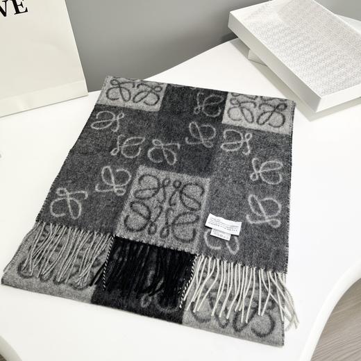 罗意威 双面棋盘格围巾 中性风 （ZT*DSX） 商品图4