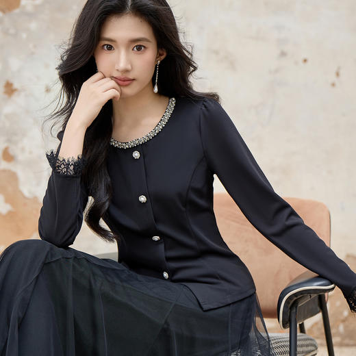 奢姿大码女装2025秋季胖妹妹时尚水钻装饰气质蕾丝拼接圆领上衣9953253603A 商品图2