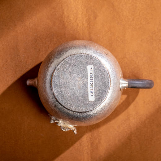 镶嵌水晶石纹雨水银壶 商品图7