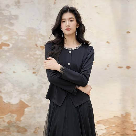 奢姿大码女装2025秋季胖妹妹时尚水钻装饰气质蕾丝拼接圆领上衣9953253603A 商品图4