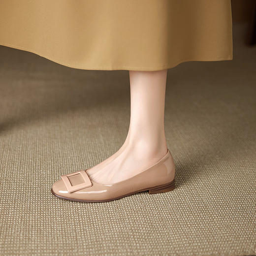 【预售5天】舒适百搭方扣浅口单鞋女圆头漆皮低跟工作鞋平底鞋女YS&A1820 商品图3