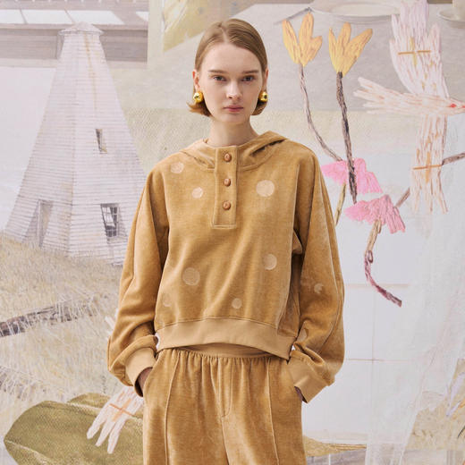 谜底连帽短款卫衣长袖2025冬新品舒适雪尼尔波点提花女254MV1716 商品图0