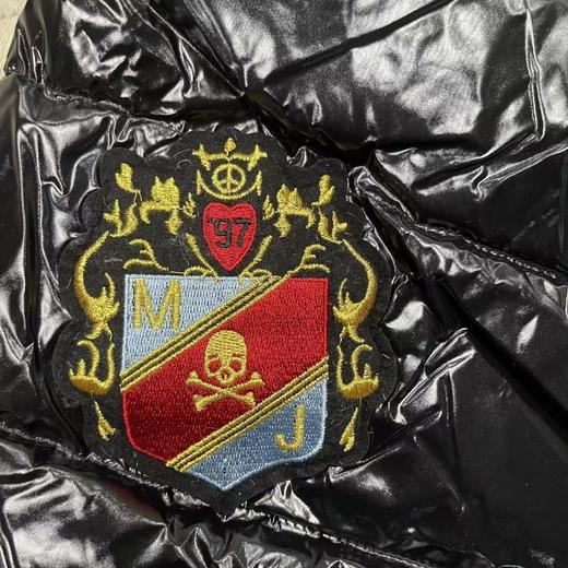 蒙家联名亮面马甲 商品图3