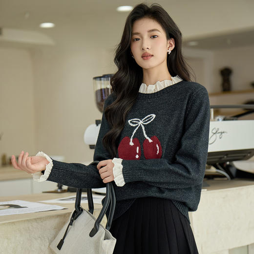 奢姿大码女装2025秋季胖妹妹时尚减龄樱桃图案气质花边装饰针织衫9653653643 商品图2