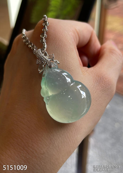 5151009，葫芦吊坠。具体价格微信咨询 商品图2
