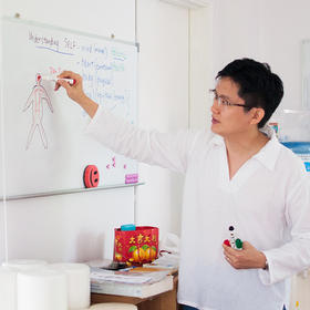 能量的自我保护 Energy Self Protection (Bilingual 中英双语)