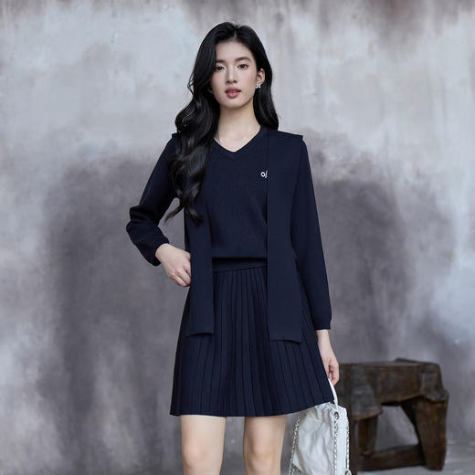 奢姿大码女装2025秋季减龄蝴蝶结海军领两件套胖妹妹时尚针织套装9853994275AB 商品图0