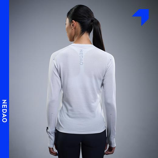 内道新品动能粒圆领长袖女士吸湿速干马拉松越野跑步长袖上衣t恤 商品图4