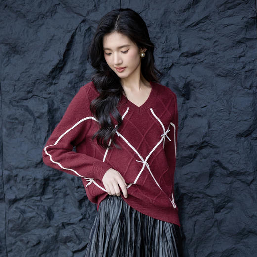 奢姿大码女装2025秋季时尚撞色V领针织衫胖妹妹气质菱形纹理上衣9553694234 商品图4