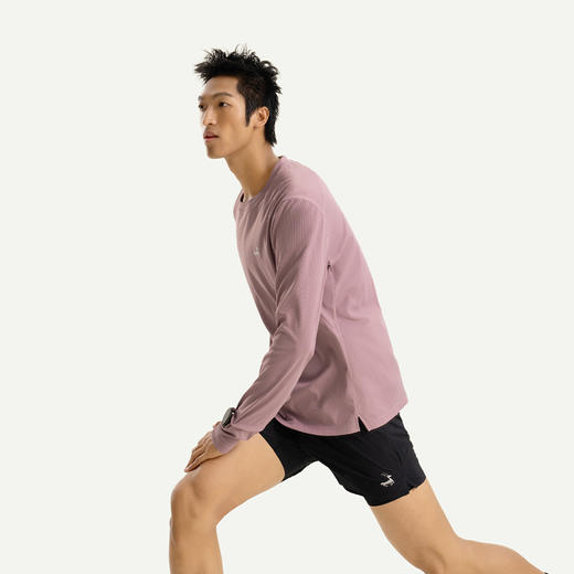 优极UG 风神·瞬驰男女款跑步长袖T恤 商品图3