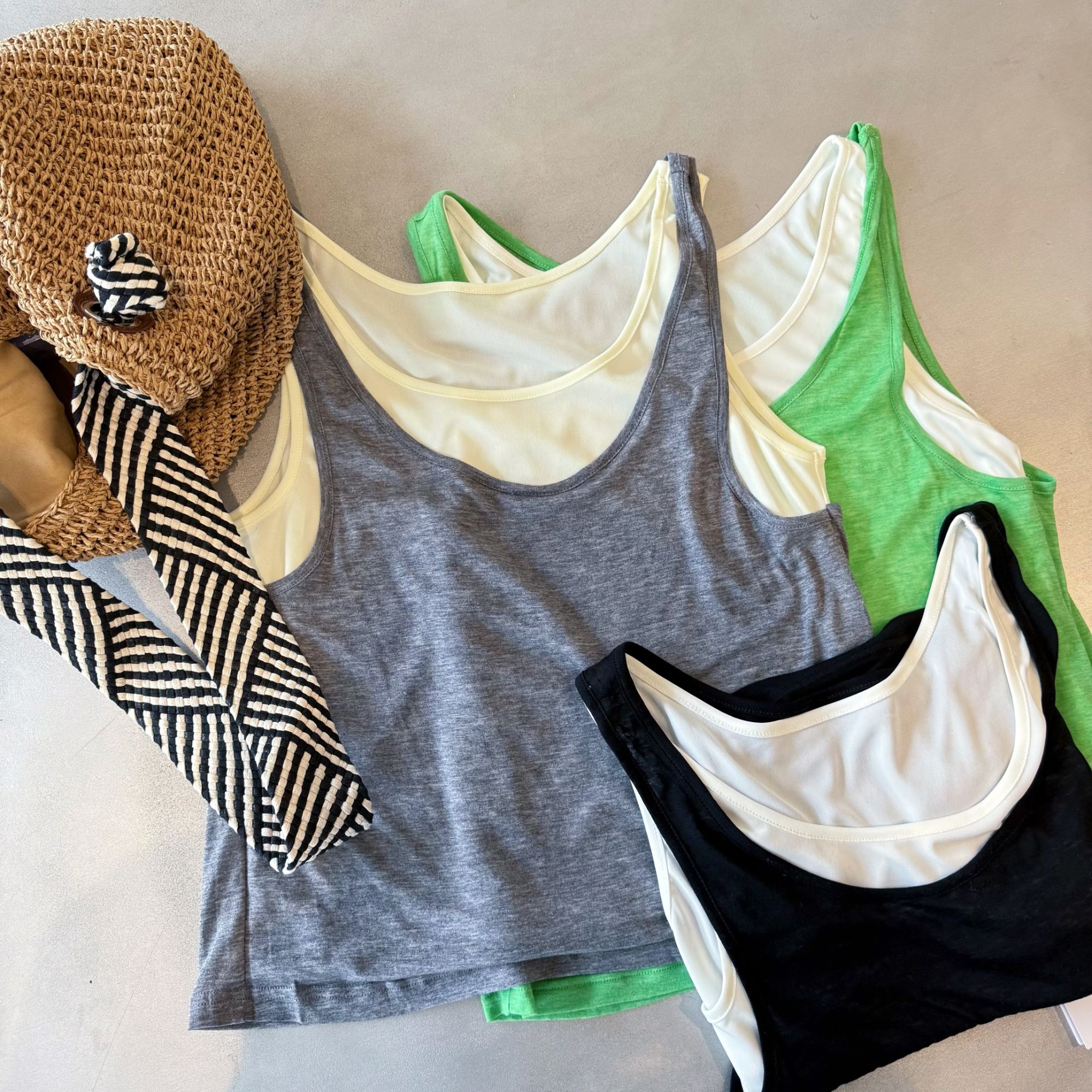 70莱赛尔+30绵羊毛 晶咕【自由亲肤】撞色拼接百搭背心