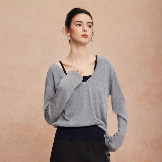 QG644斯尔丽25新款宽松慵懒短款时尚下摆抽绳+撞色背心真两件套上衣 商品图2