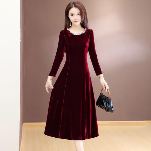 QYM 25ZB917-Y金丝绒礼服裙时尚洋气妈妈长款A字裙 商品图1