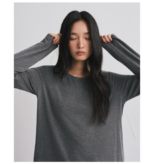 天丝莫代尔山羊绒！2025秋新款打底衫女秋冬宽松圆领纯色上衣亲肤内搭针织衫 商品图5